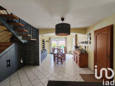 Maison - 180 m² - 7 pièces