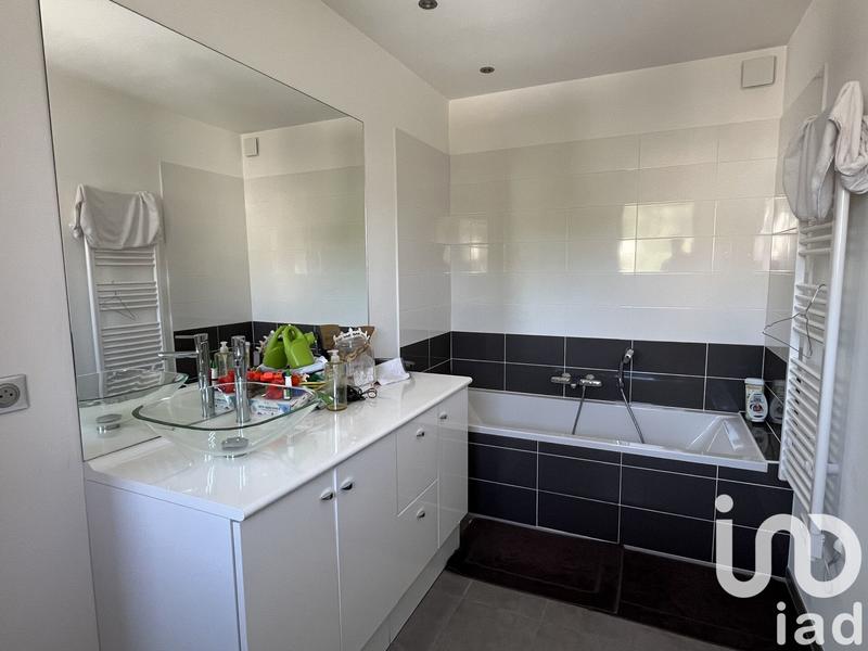 Maison - 190 m² - 7 pièces