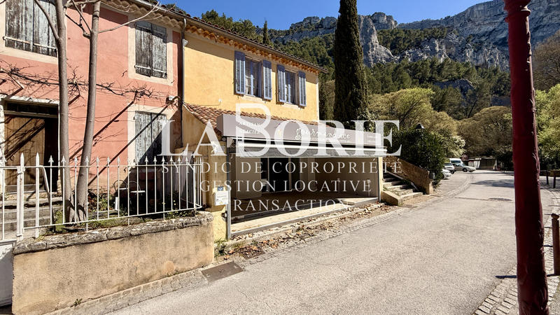 Local commercial - 65 m²