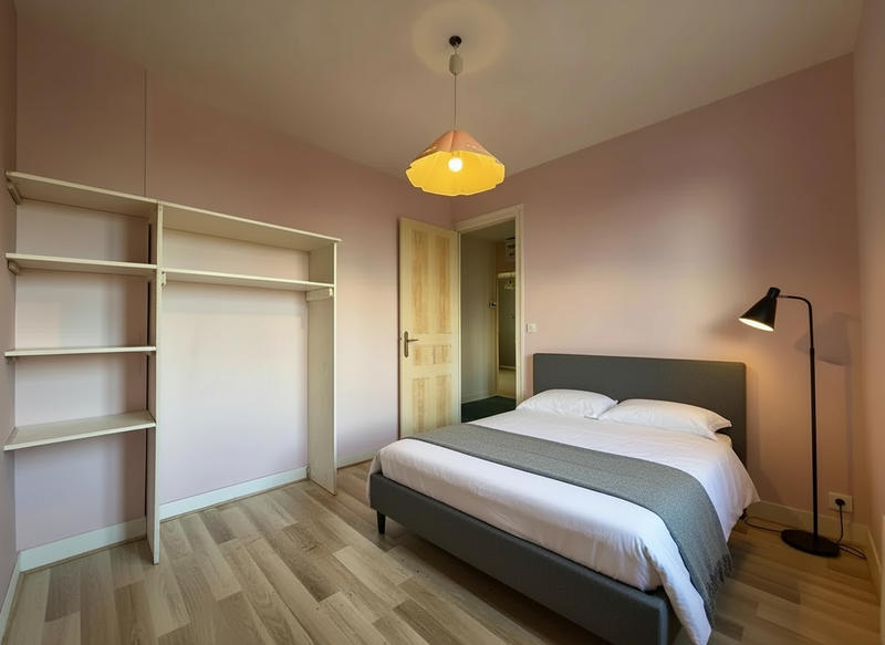 Maison - 90 m² - 6 pièces