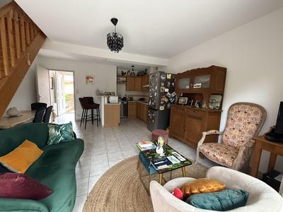 Maison - 60 m² - 3 pièces