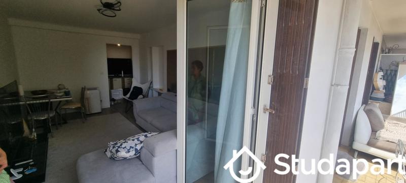 Chambre - 14 m² - 1 pièce