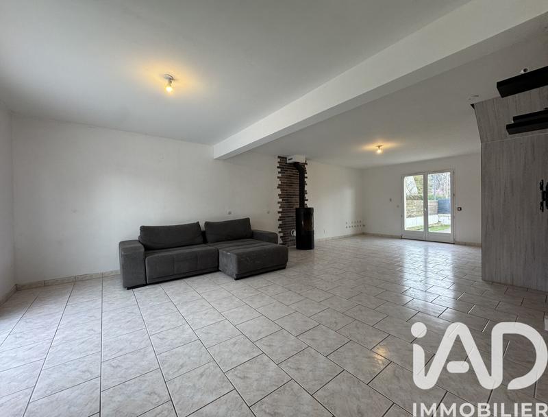 Maison - 197 m² - 9 pièces