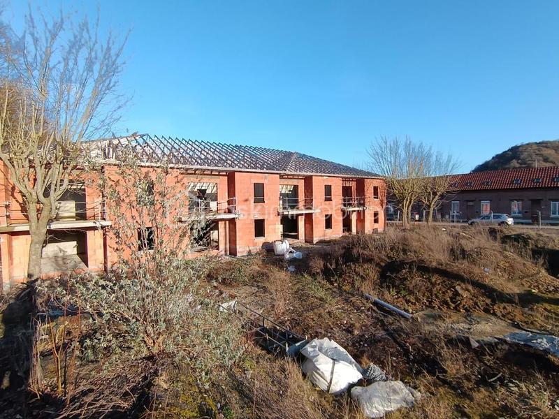 Immeuble - 1 630 m² - 50 pièces