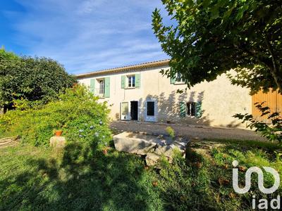 Maison - 227 m² - 8 pièces