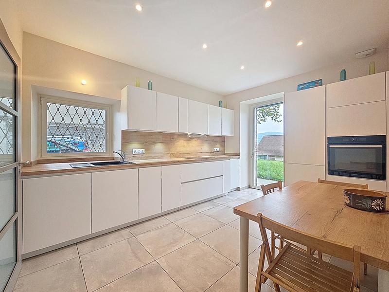 Maison - 190 m² - 7 pièces