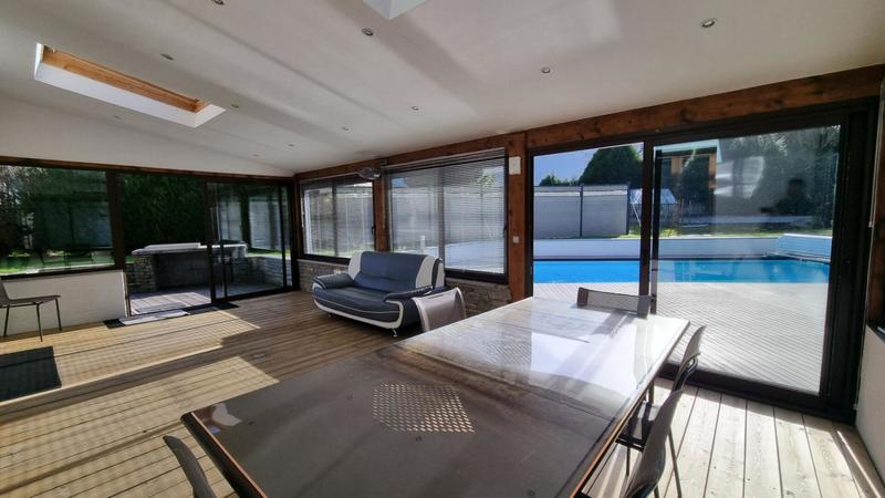 Maison - 153 m² - 6 pièces