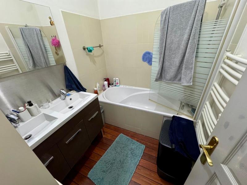 Appartement - 101 m² - 3 pièces