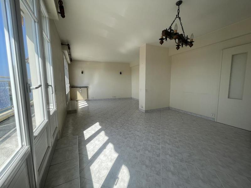 Appartement - 132 m² - 3 pièces