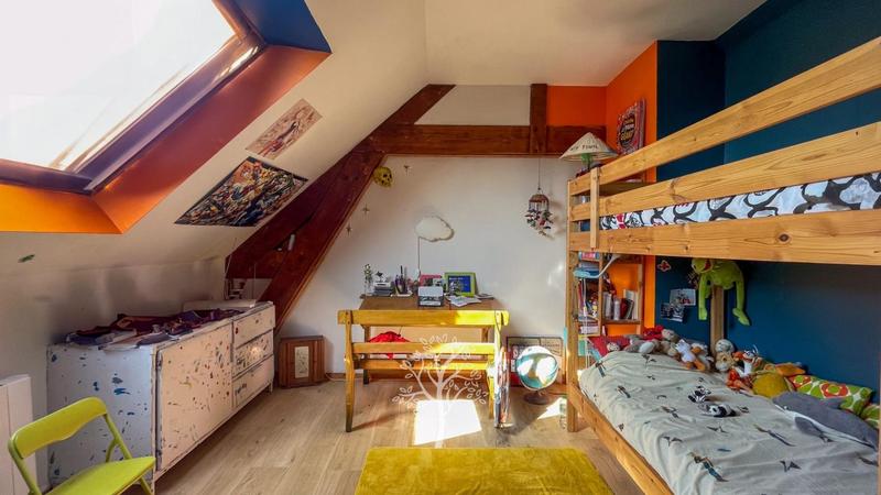 Corps de ferme - 142 m² - 5 pièces