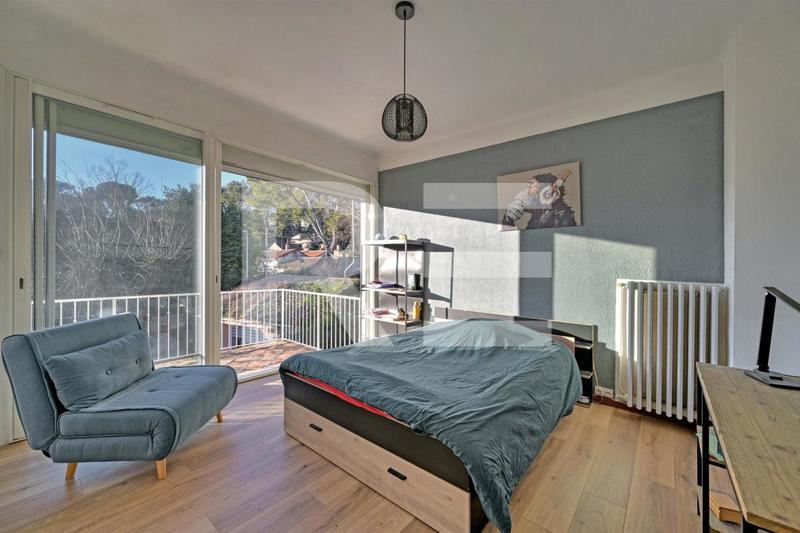 Maison - 144 m² - 5 pièces