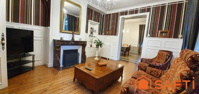 Maison de maîtres - 179 m² - 9 pièces