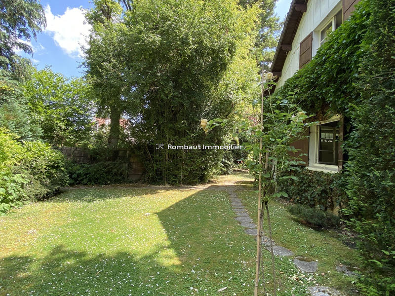 Maison - 142 m² - 6 pièces