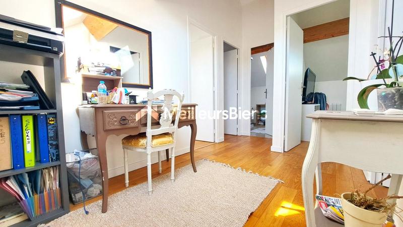 Maison - 106 m² - 6 pièces