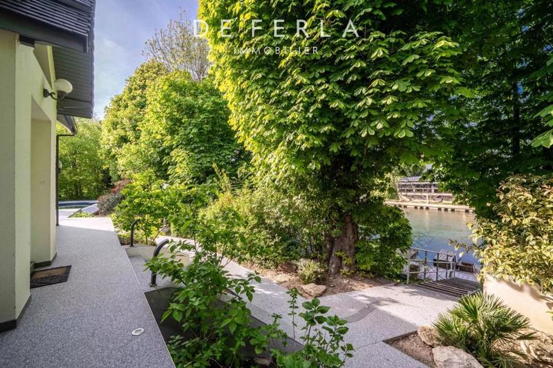 Villa - 472 m² - 10 pièces