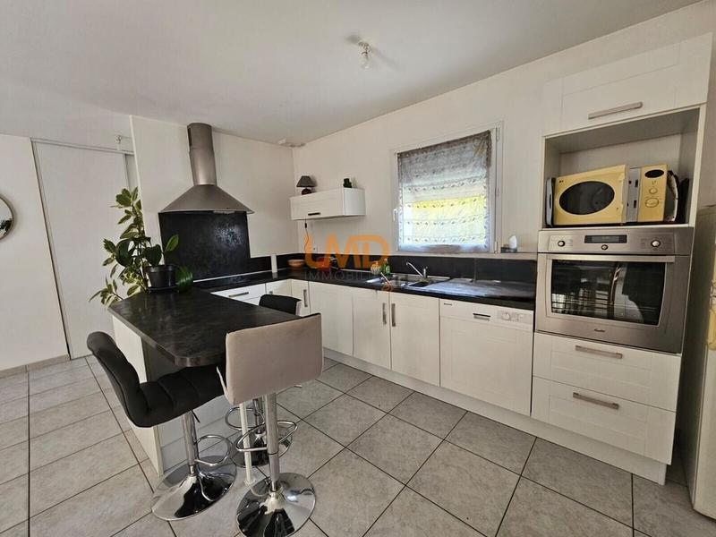 Maison - 82 m² - 4 pièces