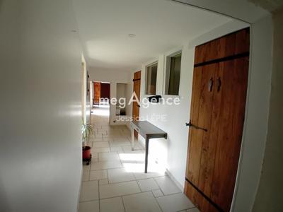 Maison de campagne - 255 m² - 7 pièces