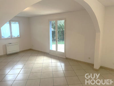 Maison - 185 m² - 5 pièces