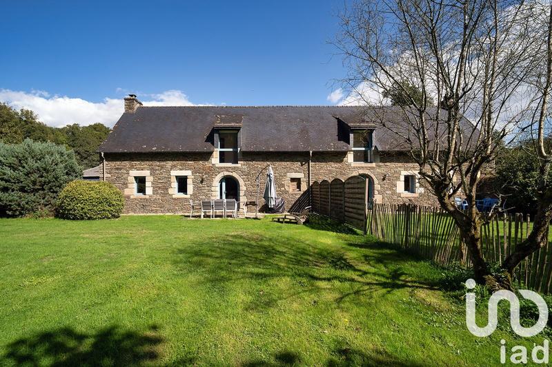 Maison - 486 m² - 17 pièces