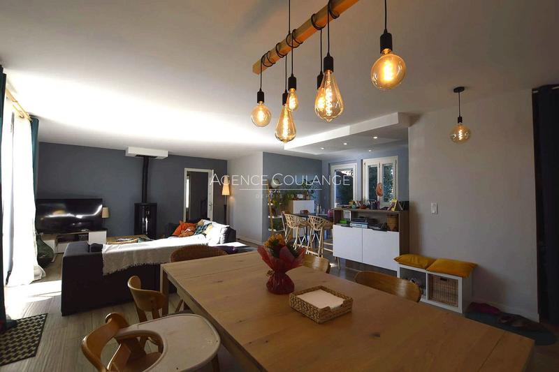 Maison - 183 m² - 8 pièces