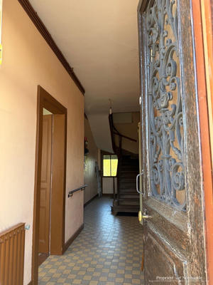 Maison - 204 m² - 7 pièces