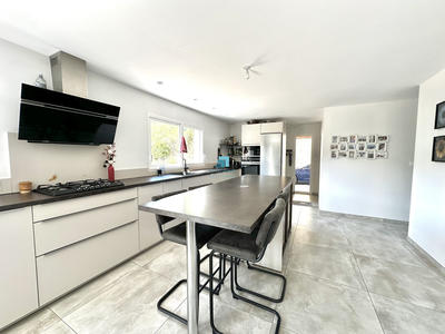 Maison - 103 m² - 4 pièces