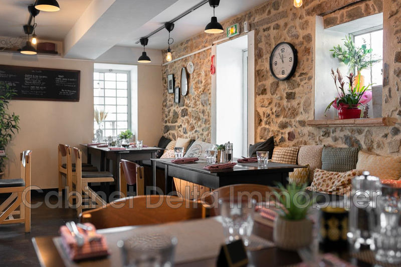 Fonds de commerce - Magasins - 73 m²