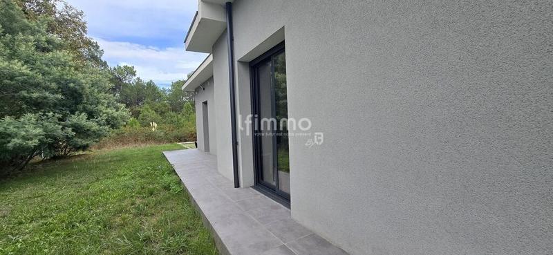 Immeuble - 140 m² - 6 pièces
