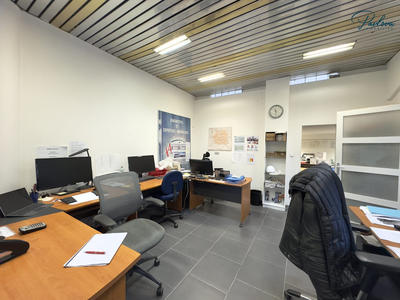 Fonds de commerce - 97 m²