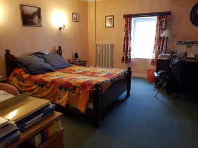 Maison - 167 m² - 4 pièces