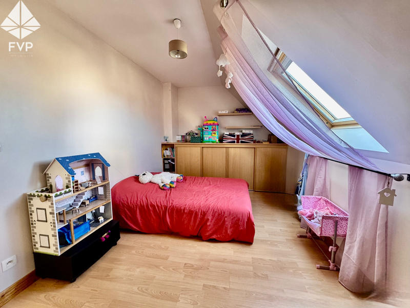 Maison - 170 m² - 7 pièces