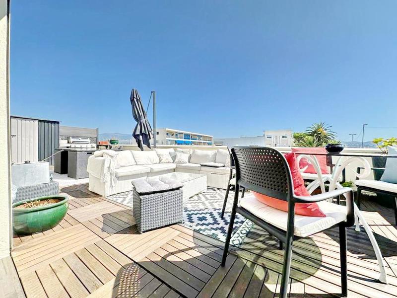 Appartement - 158 m² - 6 pièces