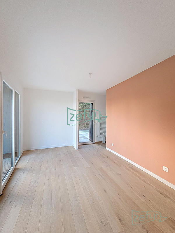 Appartement - 115 m² - 5 pièces