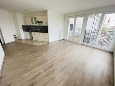 Appartement ancien - 63 m² - 3 pièces
