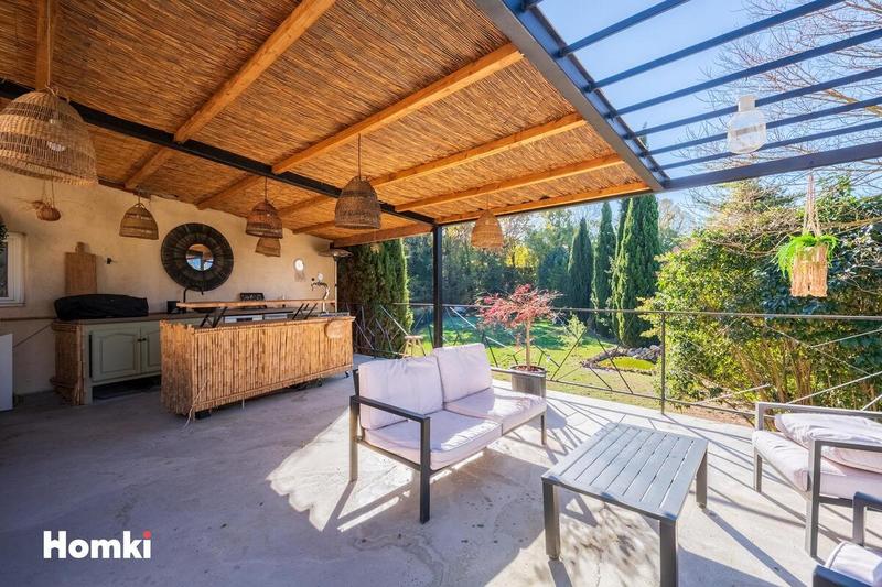 Maison - 200 m² - 5 pièces