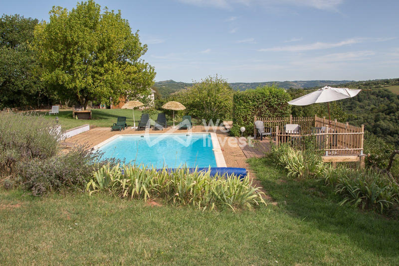 Maison - 189 m² - 12 pièces