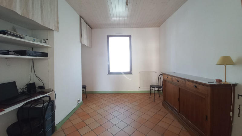 Maison - 188 m² - 9 pièces