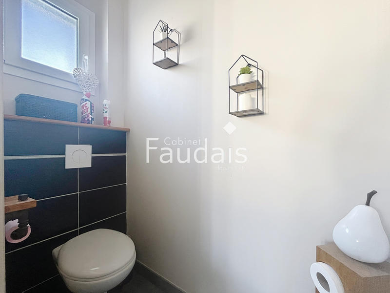 Maison - 83 m² - 4 pièces