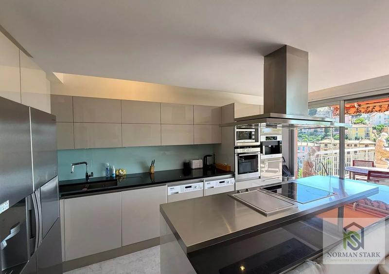 Appartement - 75 m² - 3 pièces