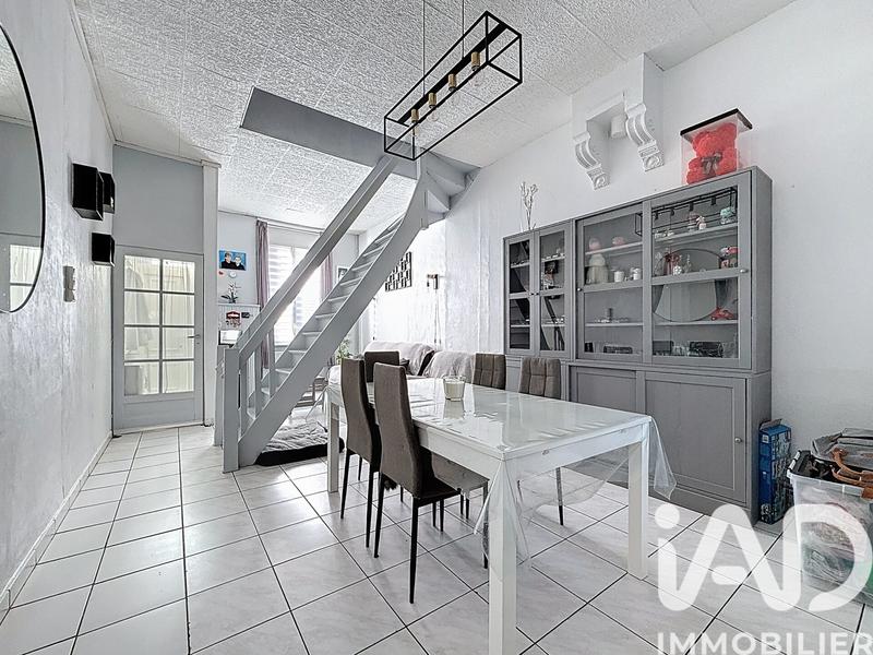 Maison de ville - 95 m² - 5 pièces