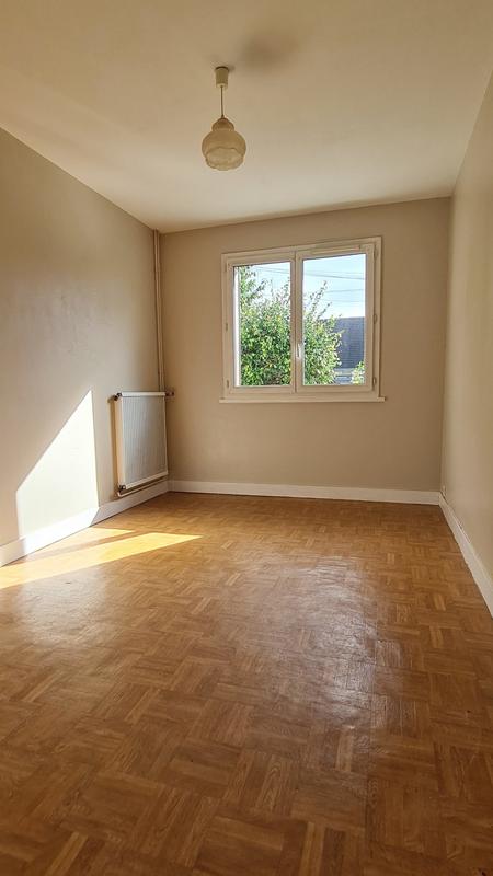 Maison - 80 m² - 6 pièces