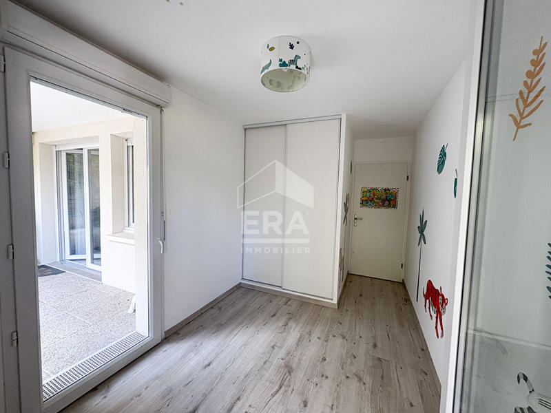 Appartement - 85 m² - 4 pièces