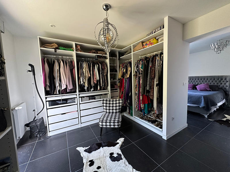 Maison - 380 m² - 7 pièces