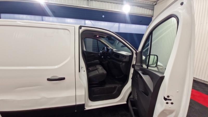 Renault Trafic l1h1 2800 kg blue dci 130 confort