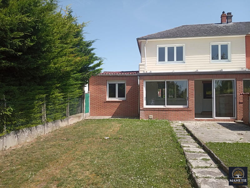 Maison - 92 m² - 5 pièces