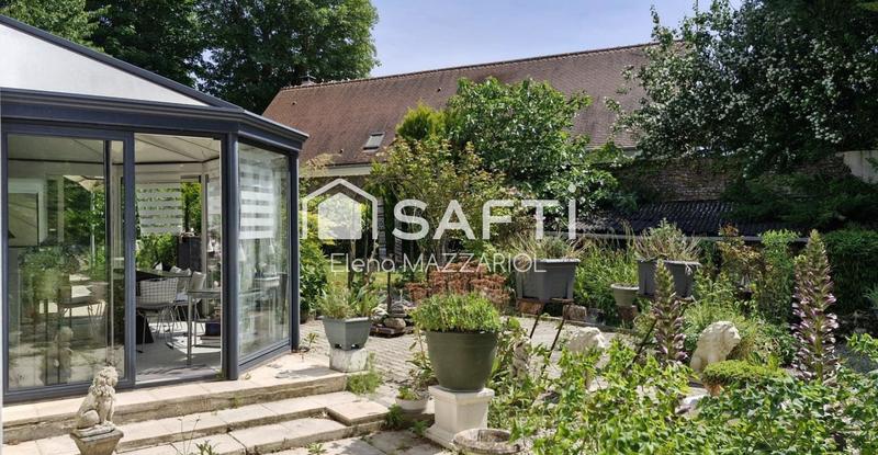 Maison - 181 m² - 6 pièces