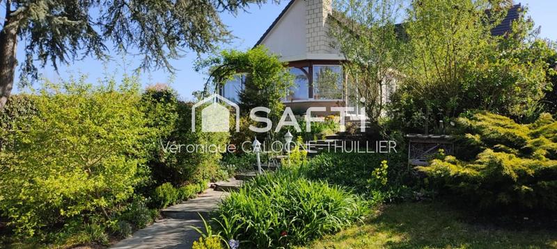 Maison - 98 m² - 5 pièces