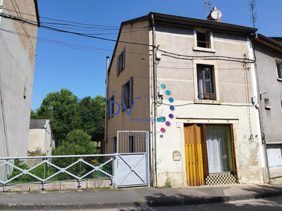 Maison - 121 m² - 6 pièces