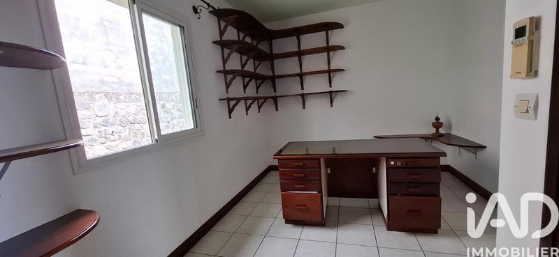 Maison - 241 m² - 9 pièces