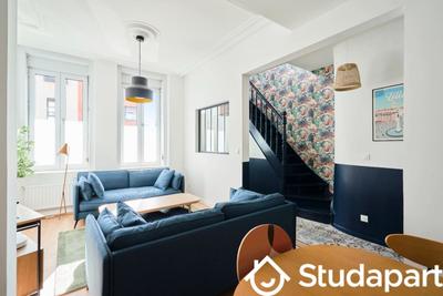 Chambre - 12 m² - 1 pièce